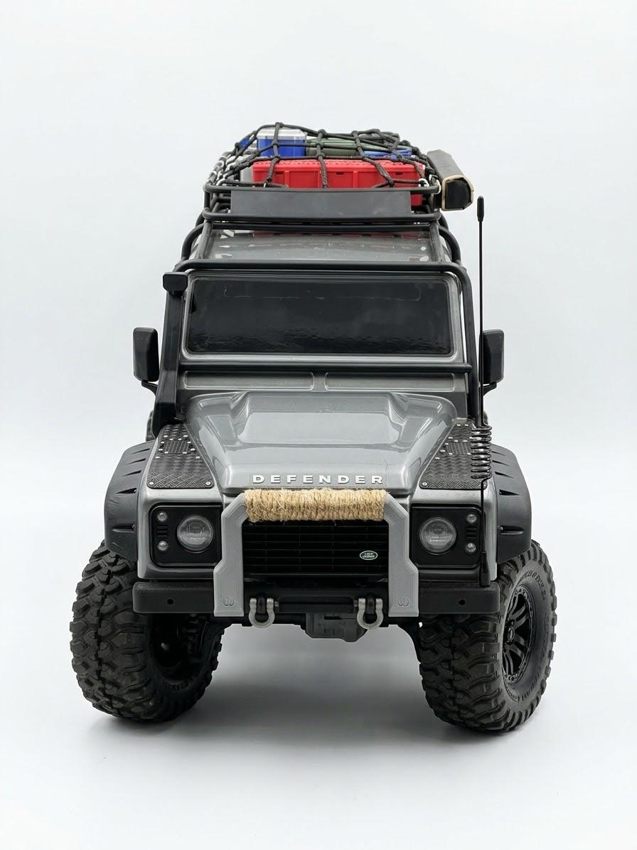 TRX - 4 DEFENDER - PR-LOVED RC CRAWLER