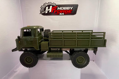 WPL B16 6×6 military truck.